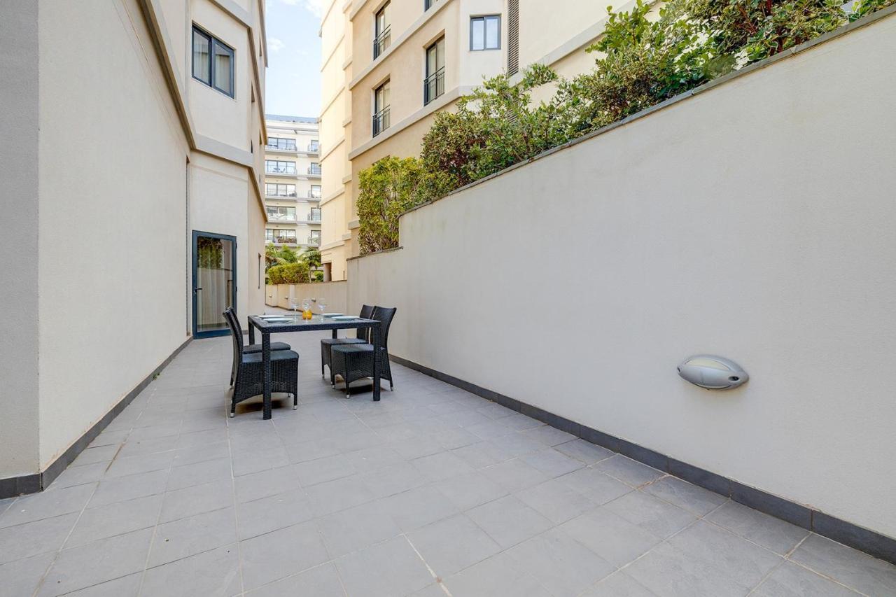 Seaside Oasis Your Own Private Getaway In St Julians St. Julian's Exteriör bild